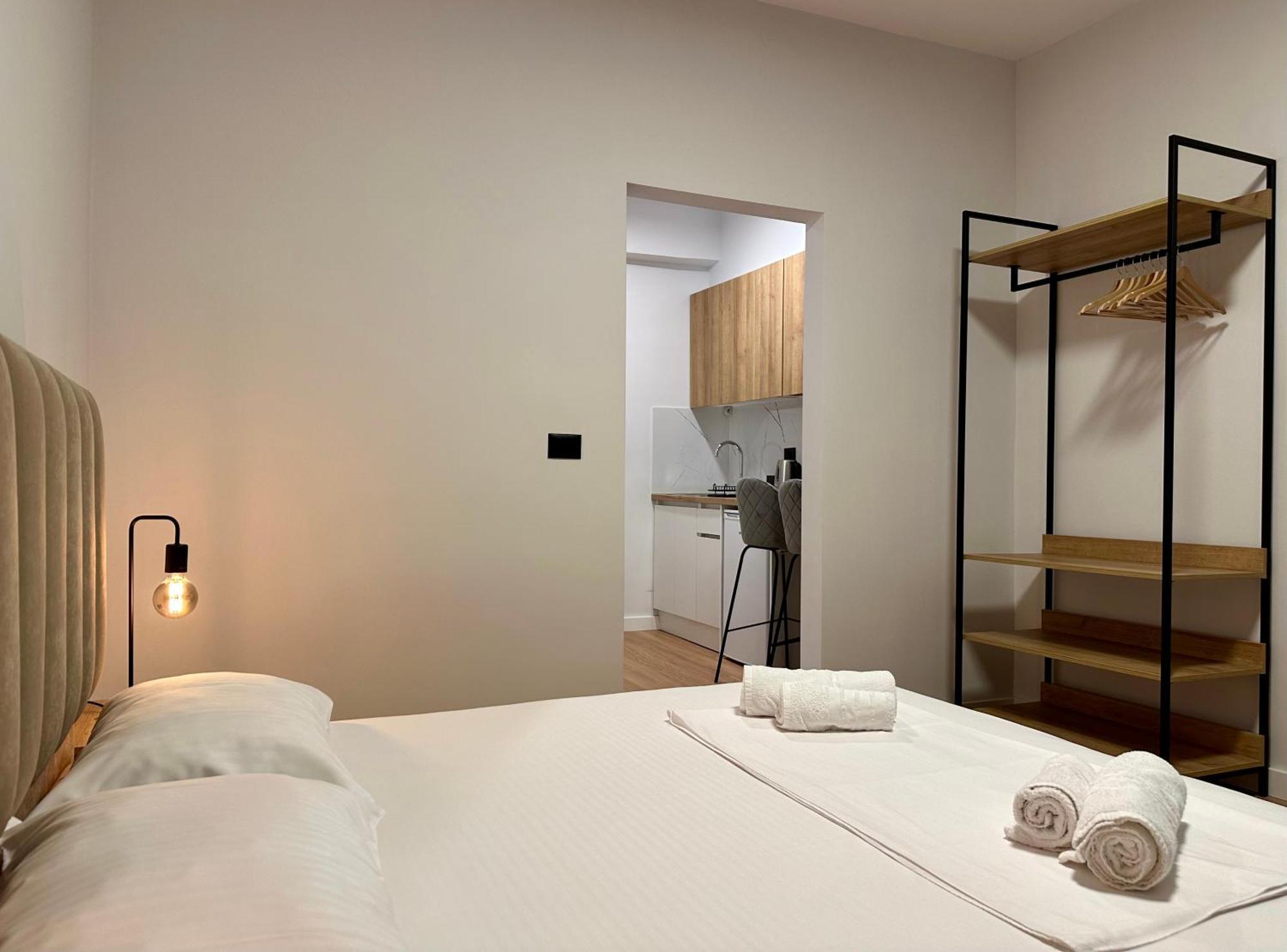 Lidia Apartments Саранда Екстер'єр фото