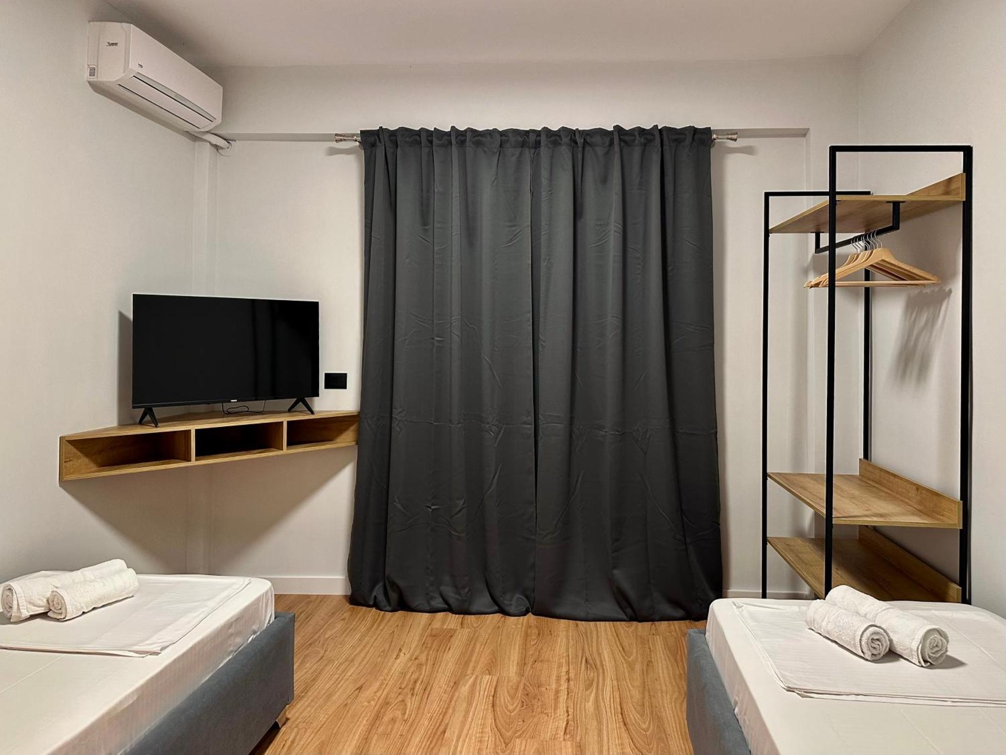Lidia Apartments Саранда Екстер'єр фото