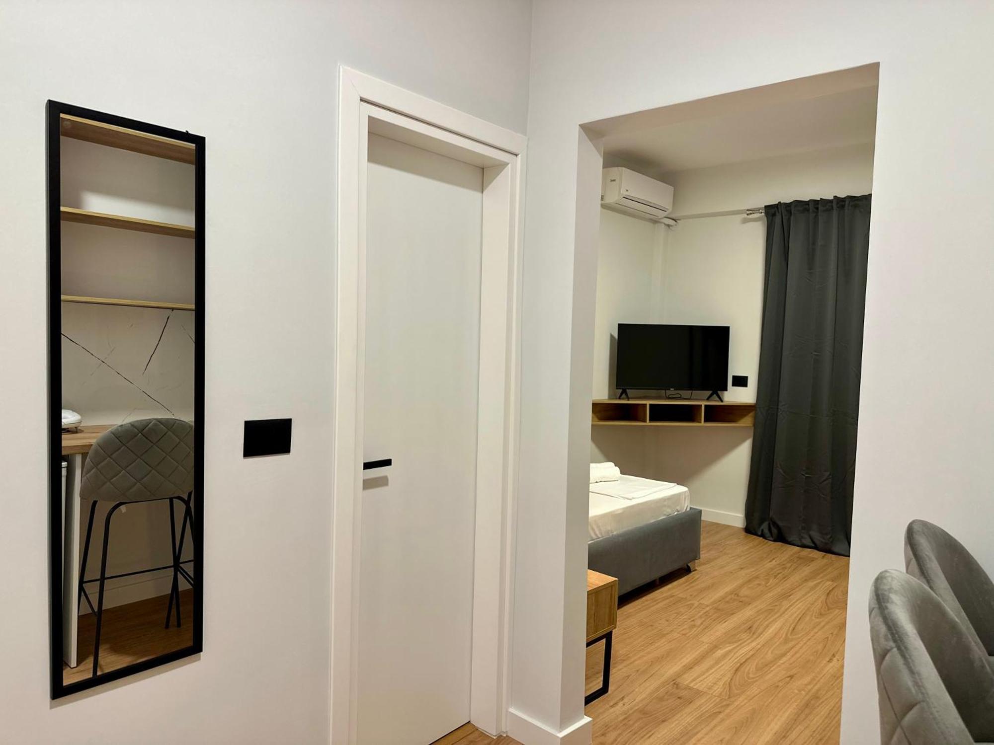 Lidia Apartments Саранда Екстер'єр фото