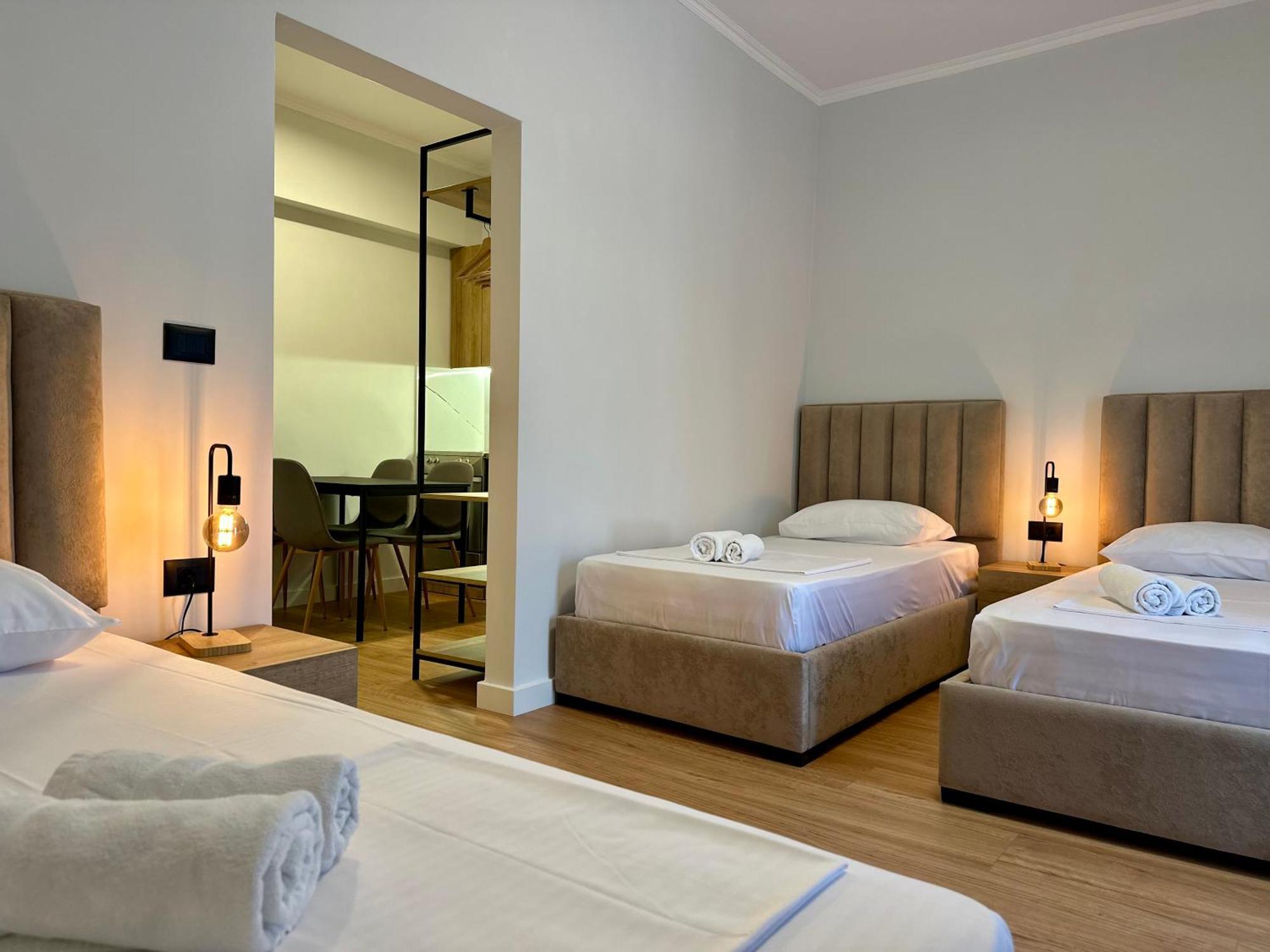 Lidia Apartments Саранда Екстер'єр фото