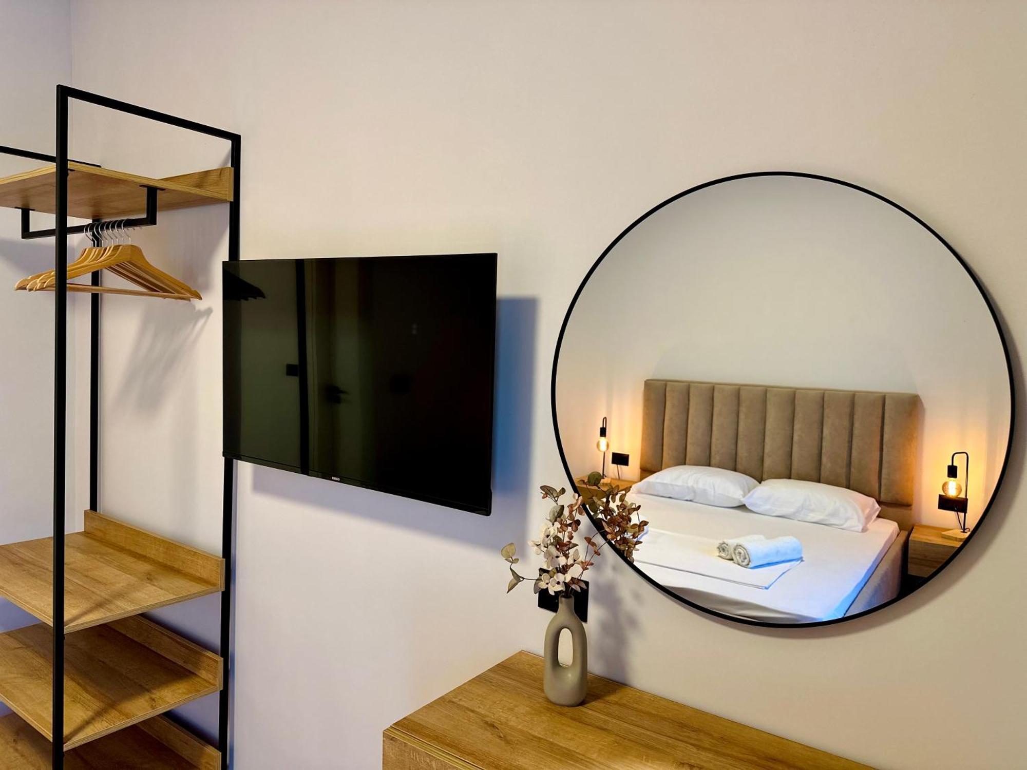 Lidia Apartments Саранда Екстер'єр фото