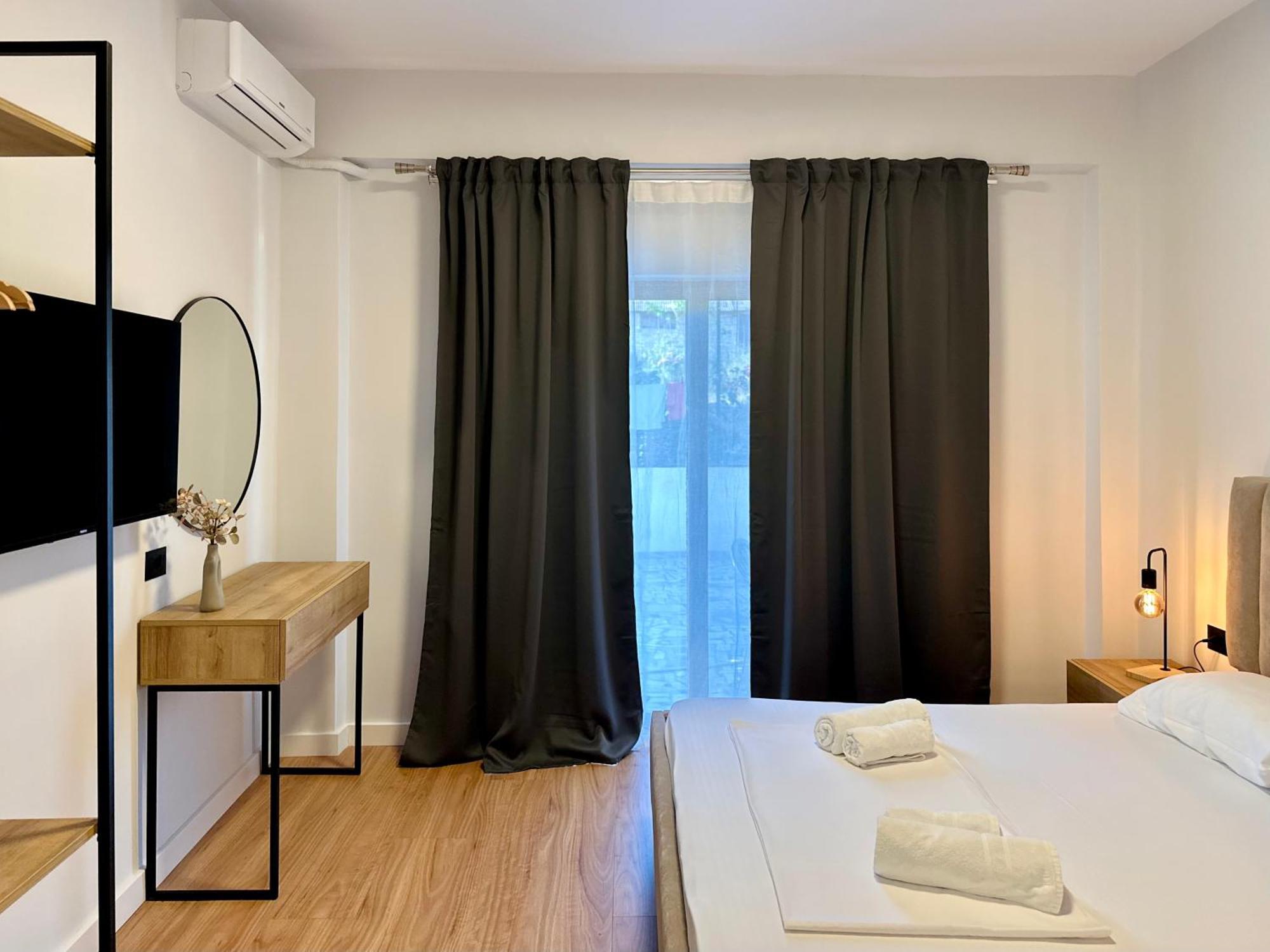 Lidia Apartments Саранда Екстер'єр фото